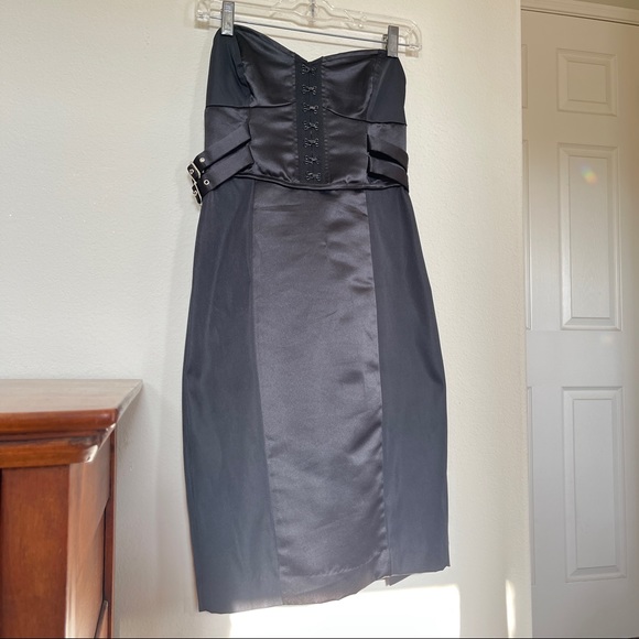 🚨SOLD🚨Betsey Johnson Black Satin Corset Dress with Sweetheart Neckline - Picture 4 of 6